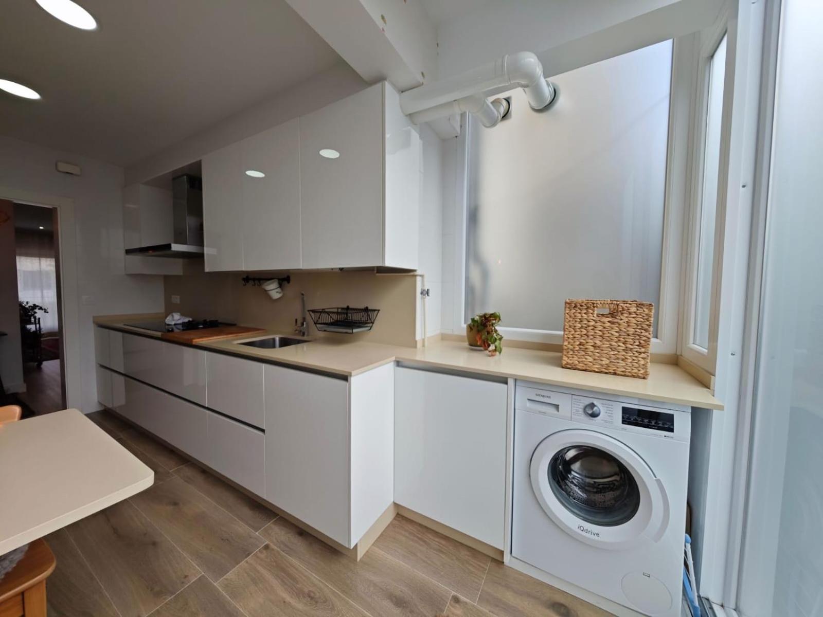Tomas Paredes, Vigo, 3 Habitaciones Extérieur photo